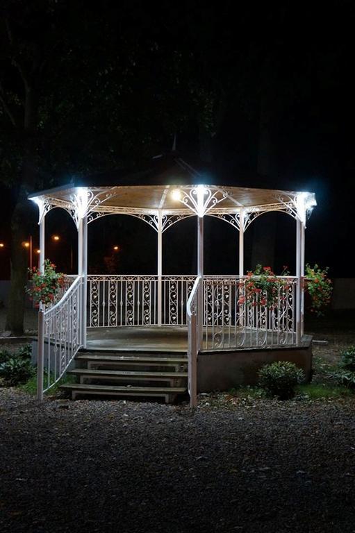 Hotelik Polonia Łowicz エクステリア 写真