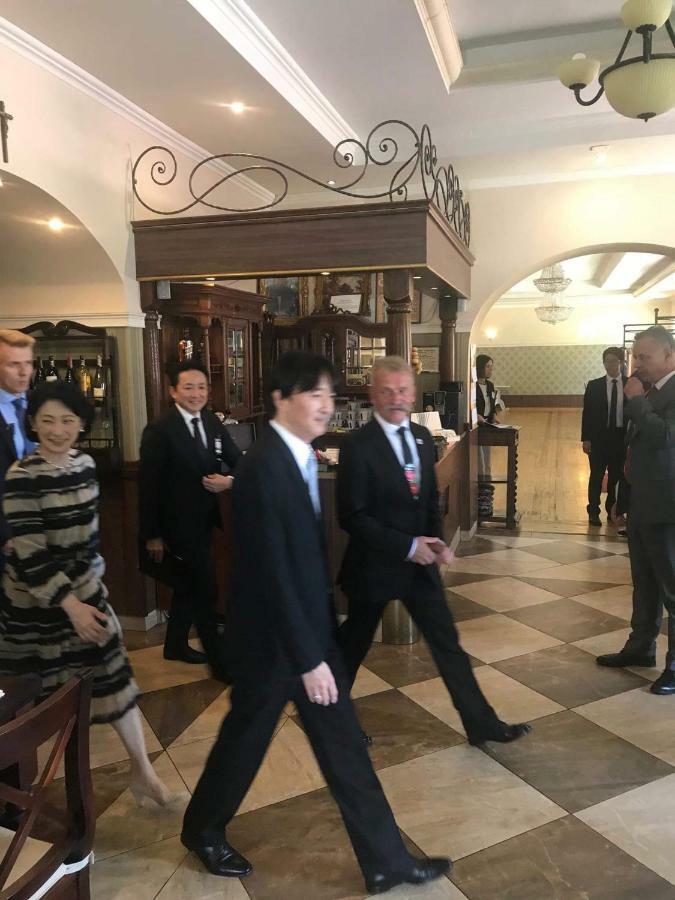 Hotelik Polonia Łowicz エクステリア 写真